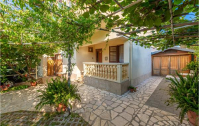 Stunning Apartment In Zadar With Wifi